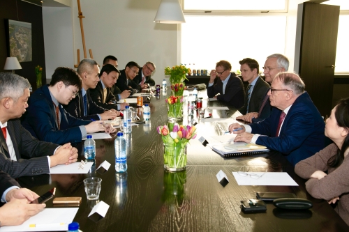 Han Jun Led Delegation to Netherlands